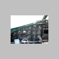 P1030475_cockpit.jpg